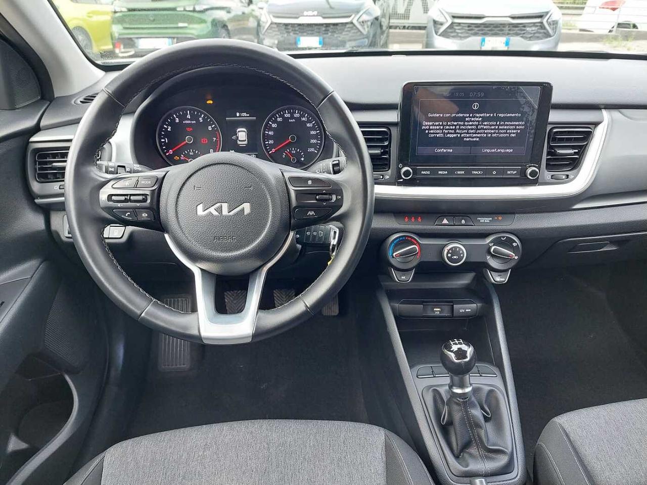 Kia Kia Stonic usata 8