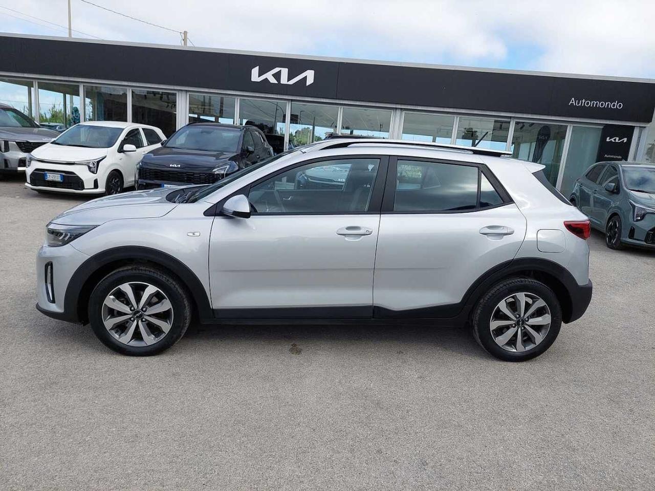 Kia Kia Stonic usata 11