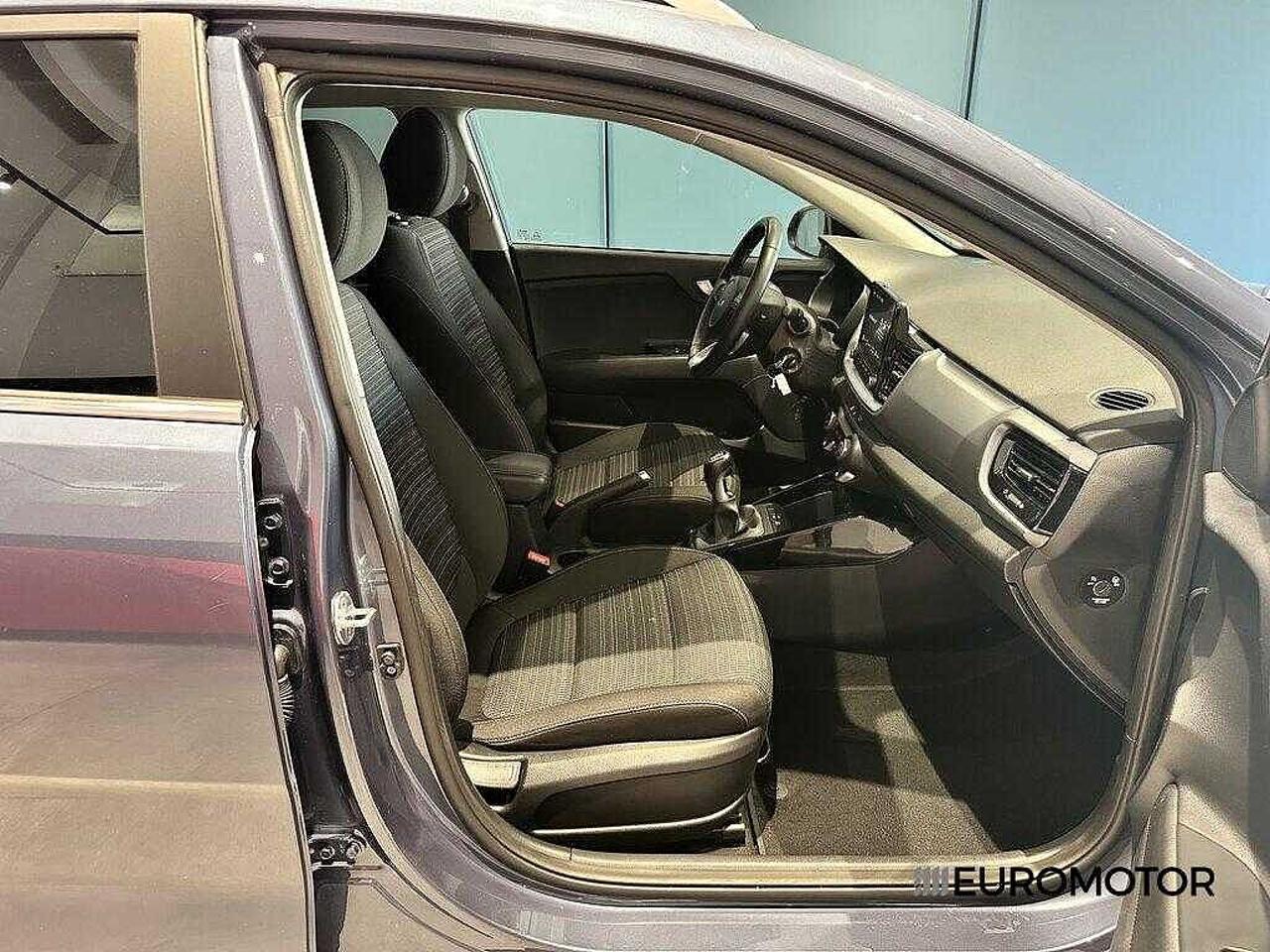 Kia Kia Stonic usata 15