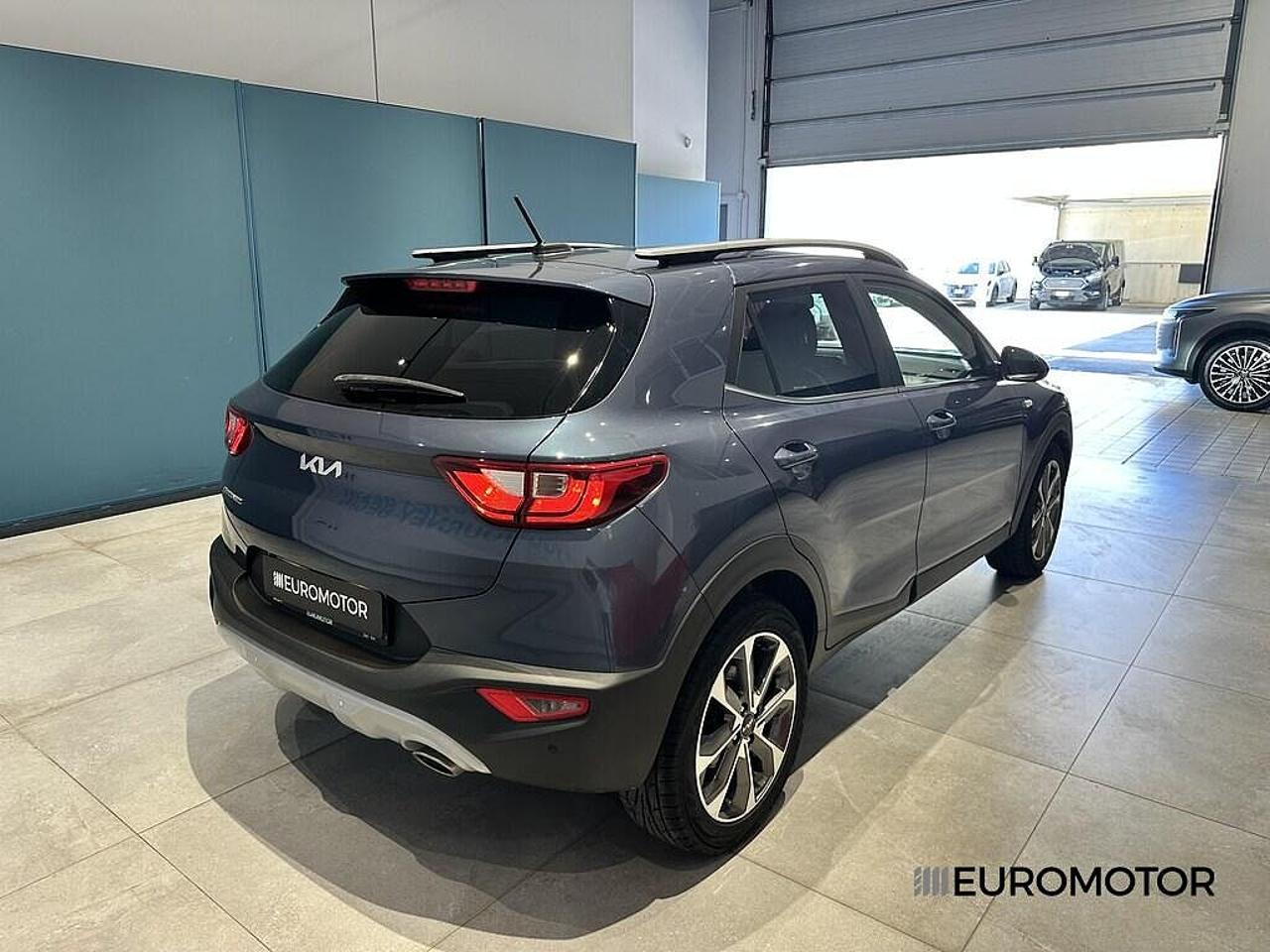 Kia Kia Stonic usata 25