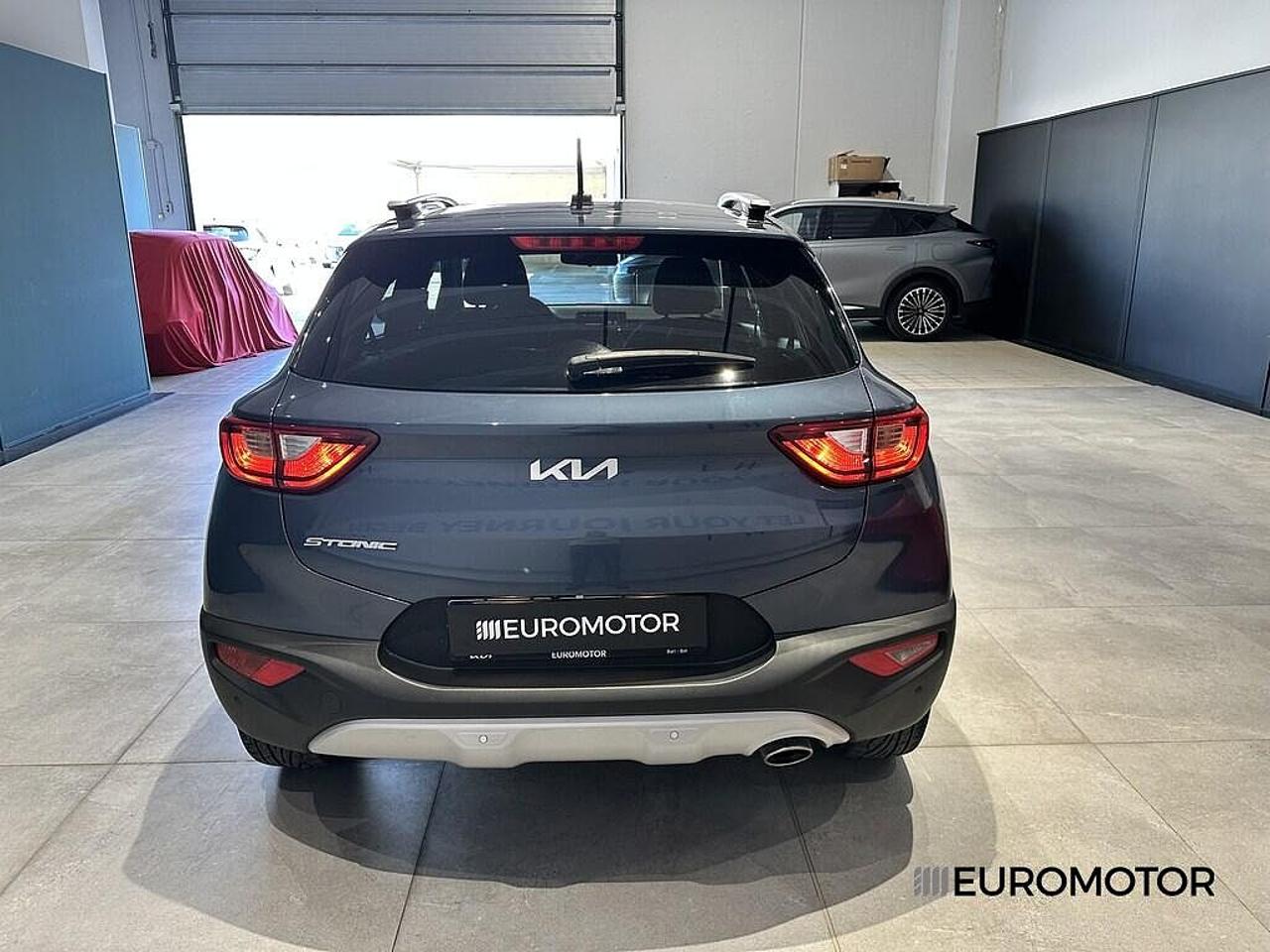 Kia Kia Stonic usata 26