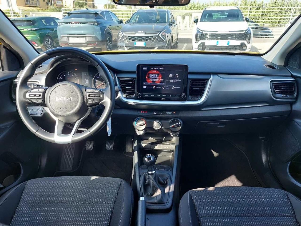 Kia Kia Stonic usata 7
