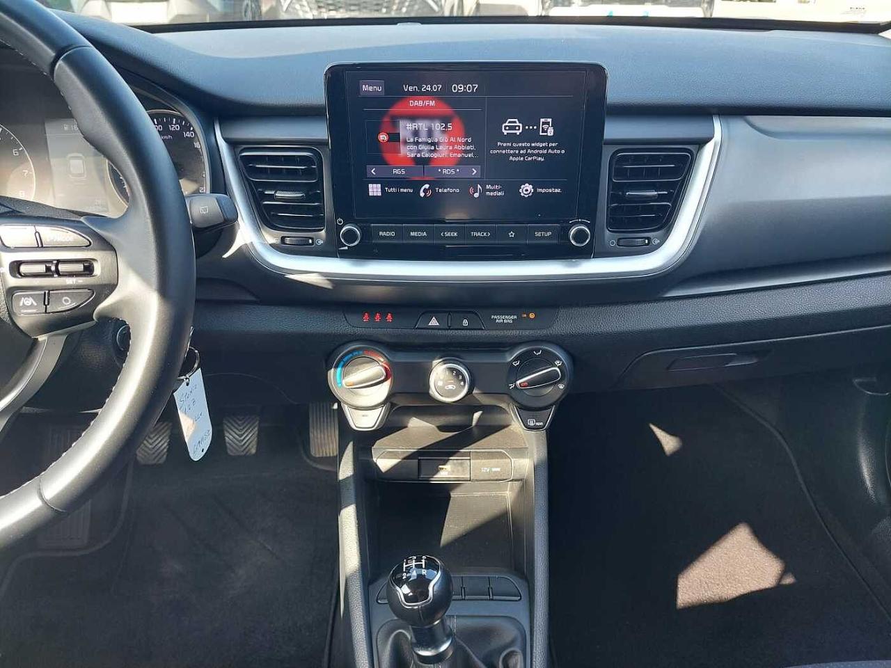 Kia Kia Stonic usata 9