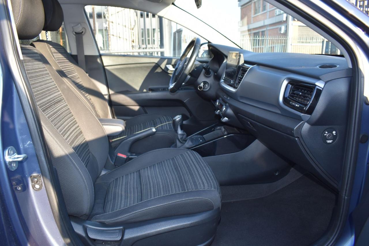 Kia Kia Stonic usata 10