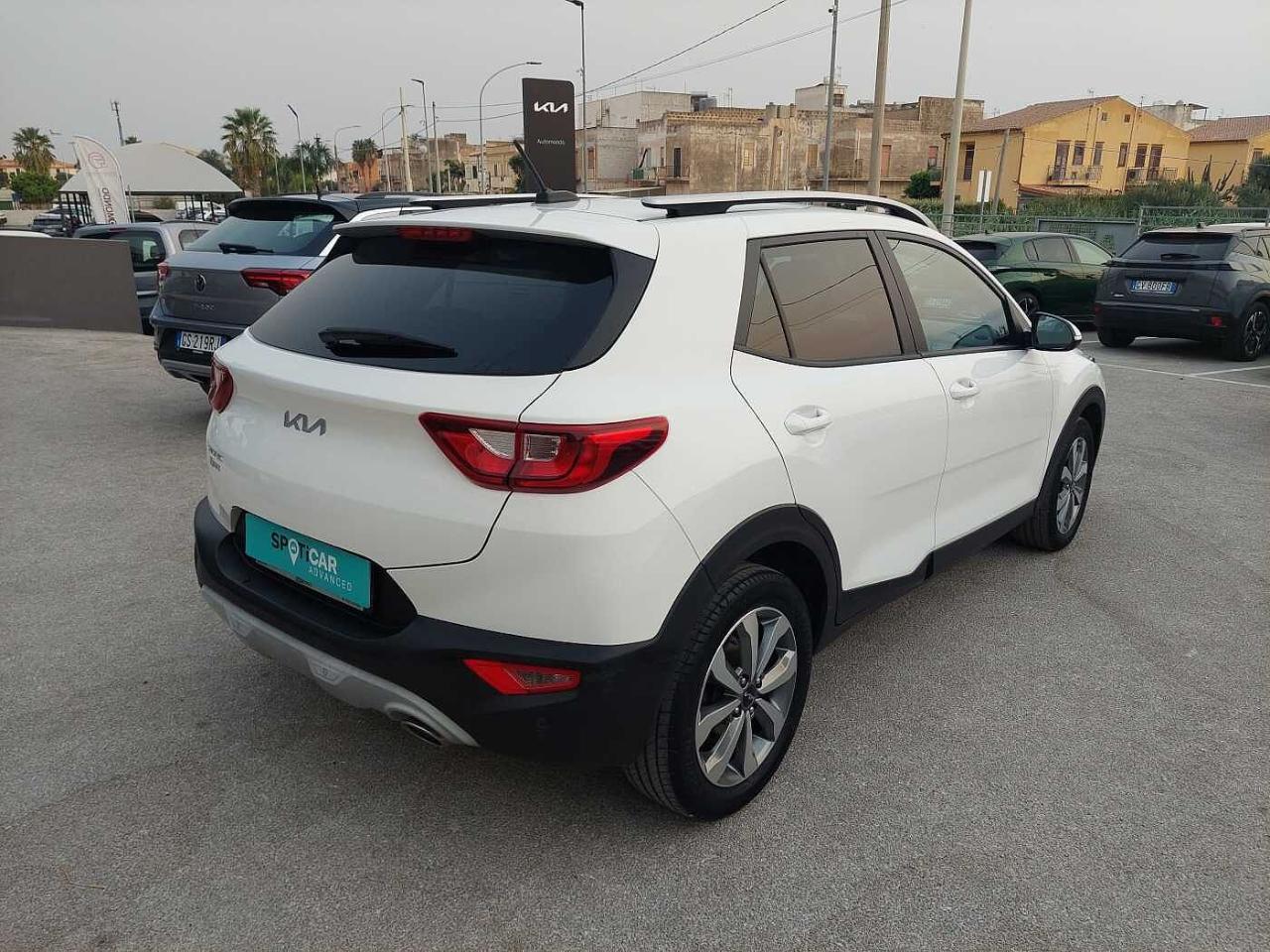 Kia Kia Stonic usata 16