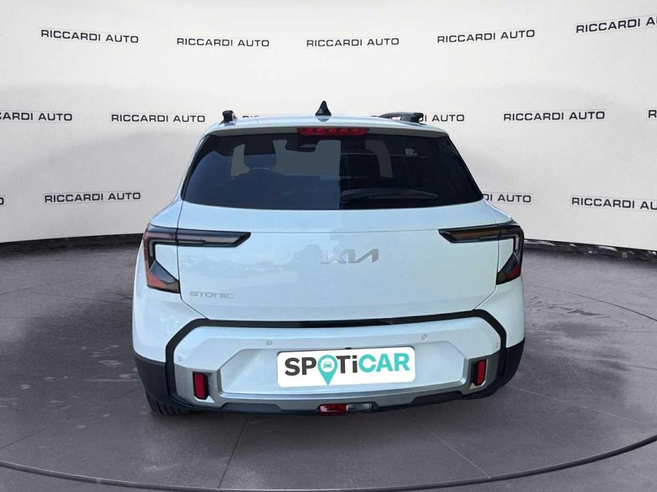Kia Kia Stonic usata 16