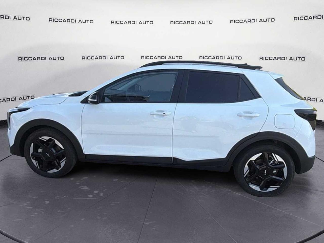 Kia Kia Stonic usata 17