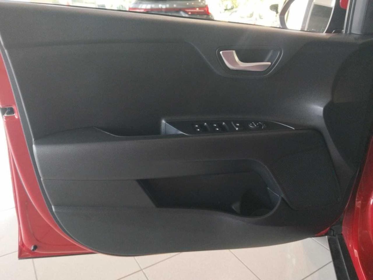 Kia Kia Stonic usata 13