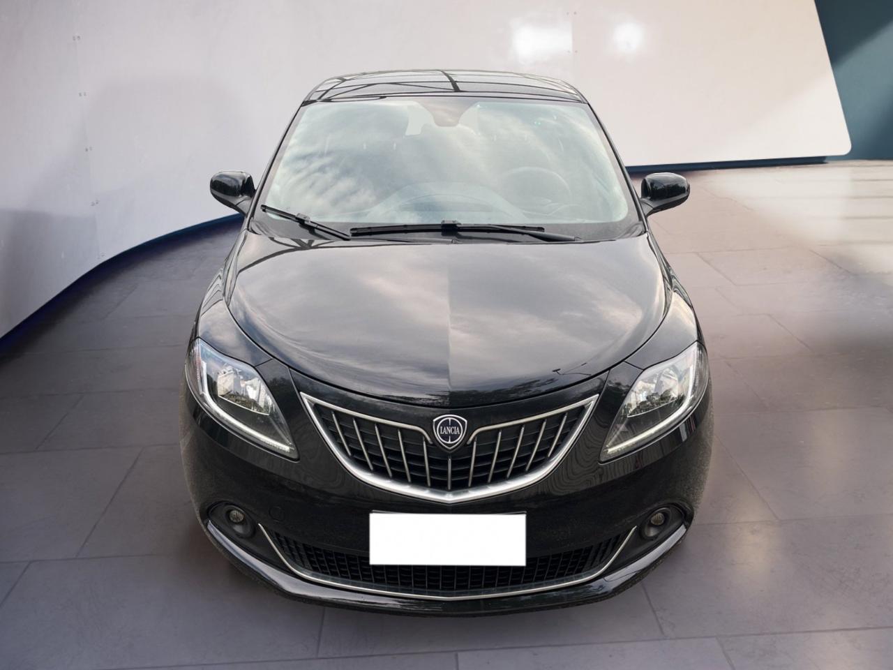 lancia ypsilon ypsilon iii 2021 1.0 firefly hybrid gold s and s 70cv usata