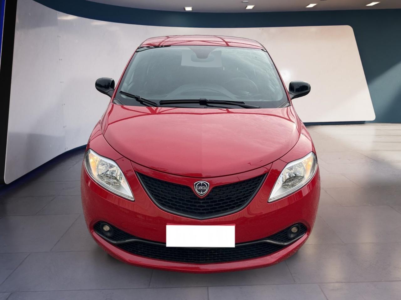 lancia ypsilon ypsilon iii 2015 1.0 hybrid gold s and s 70cv usata