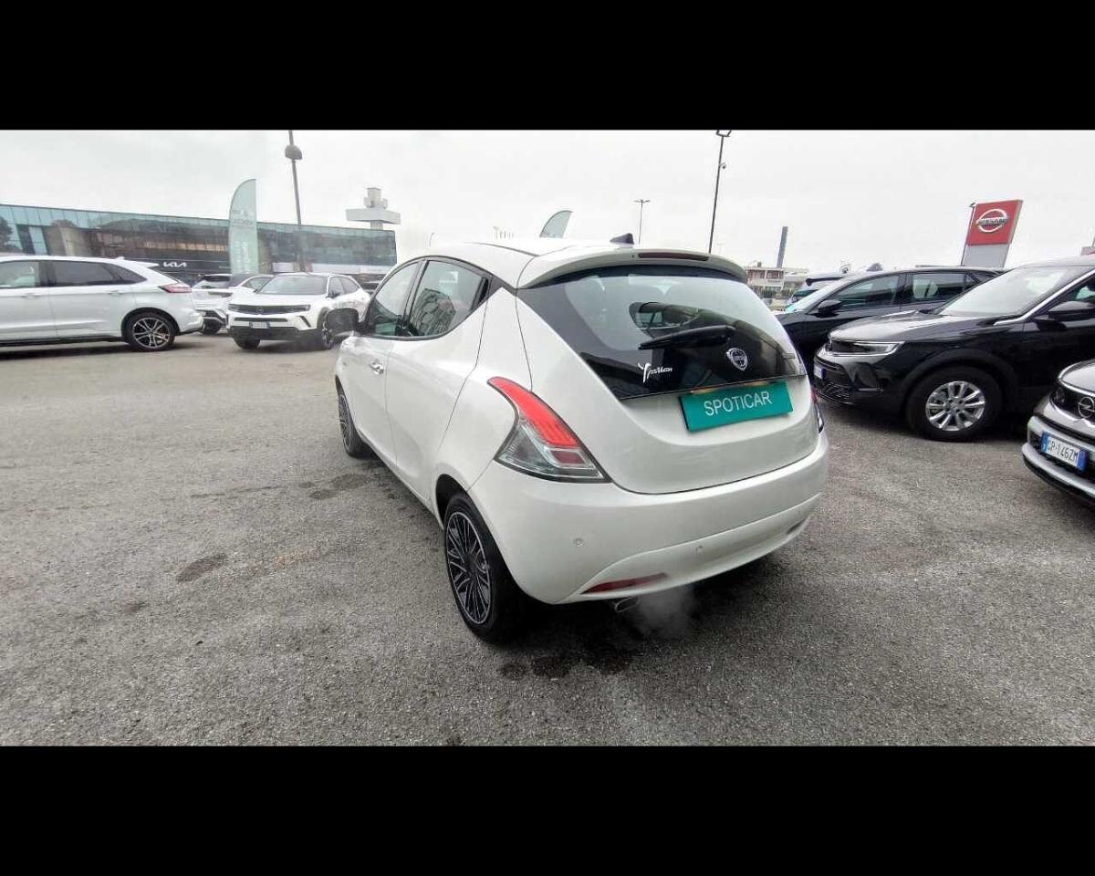 Lancia Lancia Ypsilon usata, con Caricabatterie di bordo da 11 kW