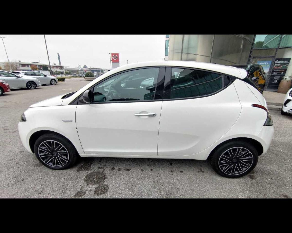 Lancia Lancia Ypsilon usata, con Caricabatterie di bordo da 22 kW