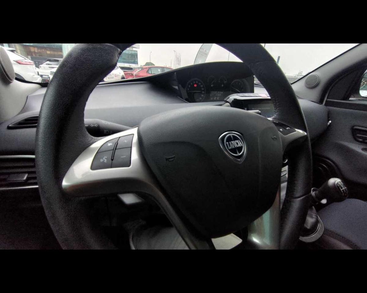 Lancia Lancia Ypsilon usata, con Tettuccio apribile