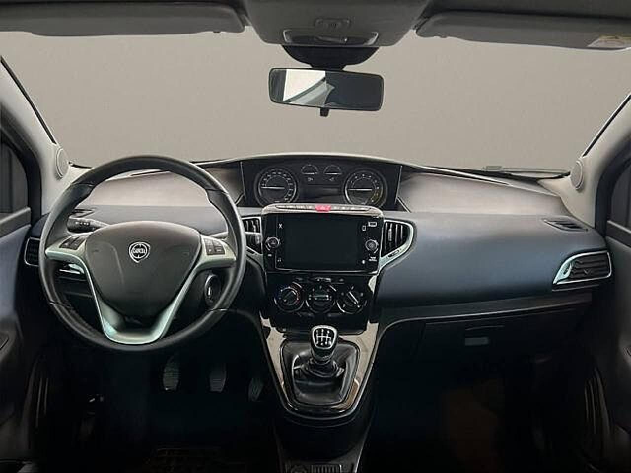 Lancia Lancia Ypsilon usata, con Nessun airbag