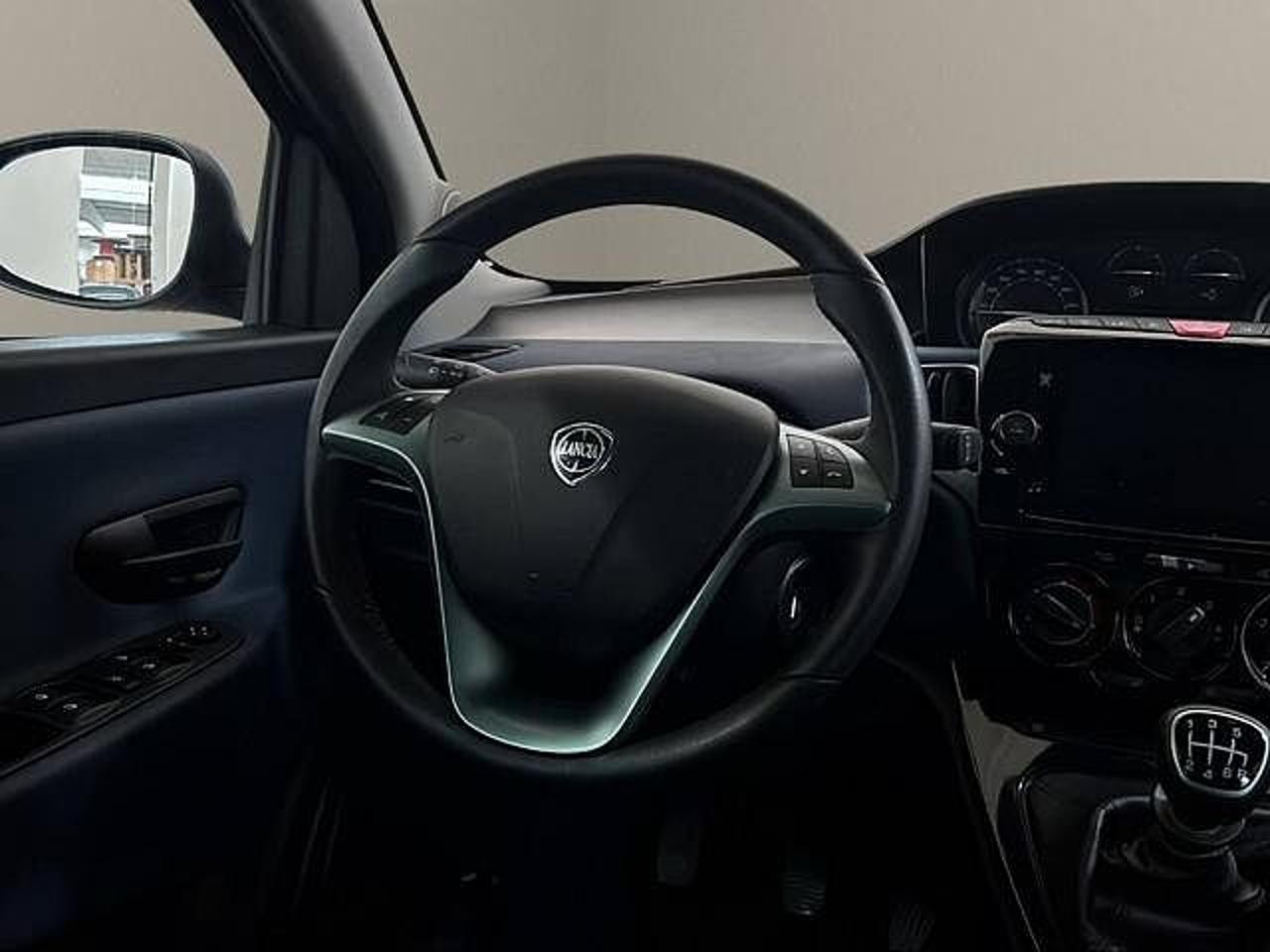 Lancia Lancia Ypsilon usata 17