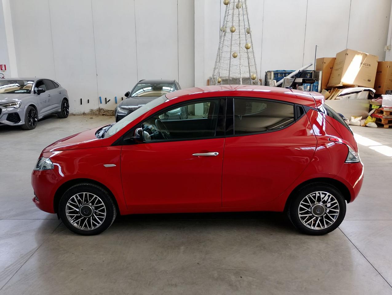 Lancia Lancia Ypsilon usata, con cerchi in lega