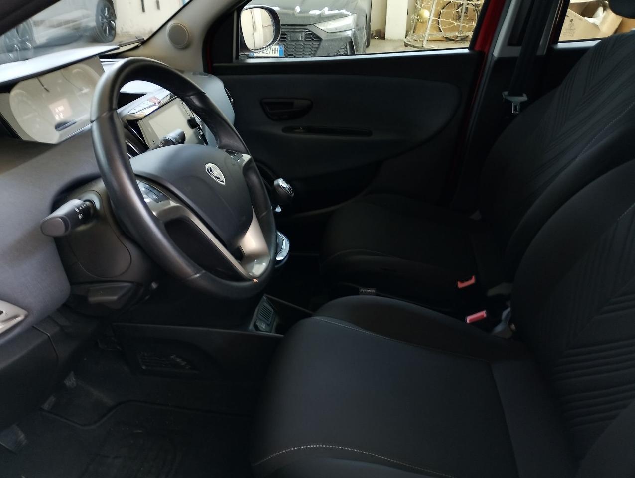 Lancia Lancia Ypsilon usata 11