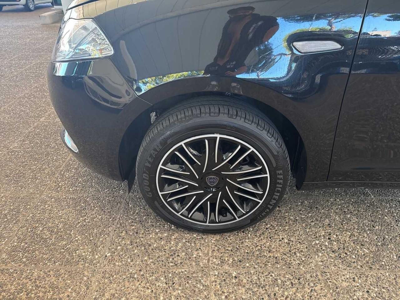 Lancia Lancia Ypsilon usata 15