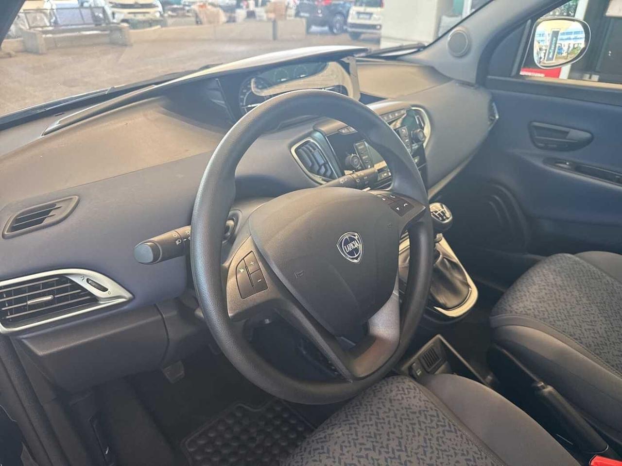 Lancia Lancia Ypsilon usata 23