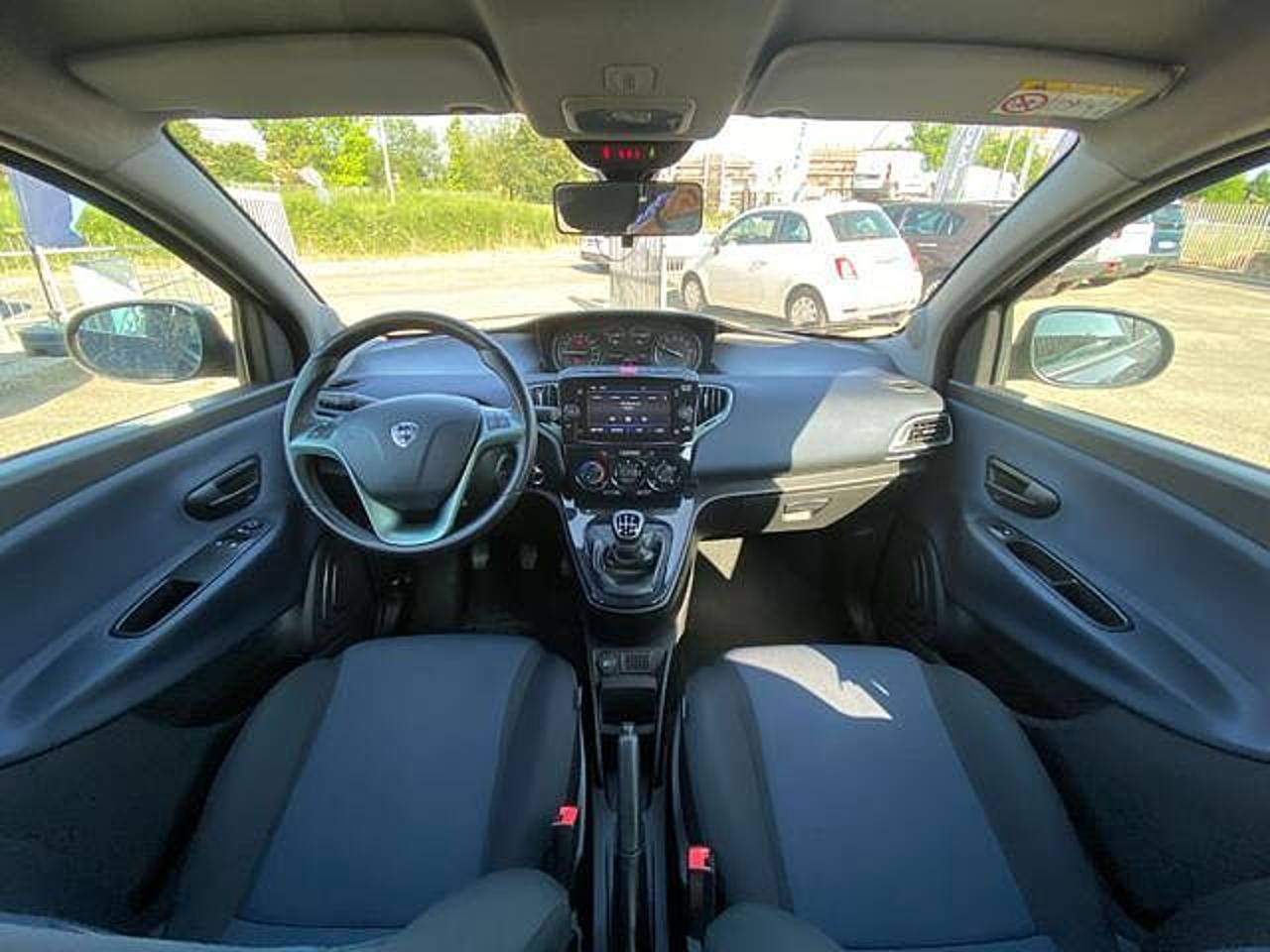 Lancia Lancia Ypsilon usata 28
