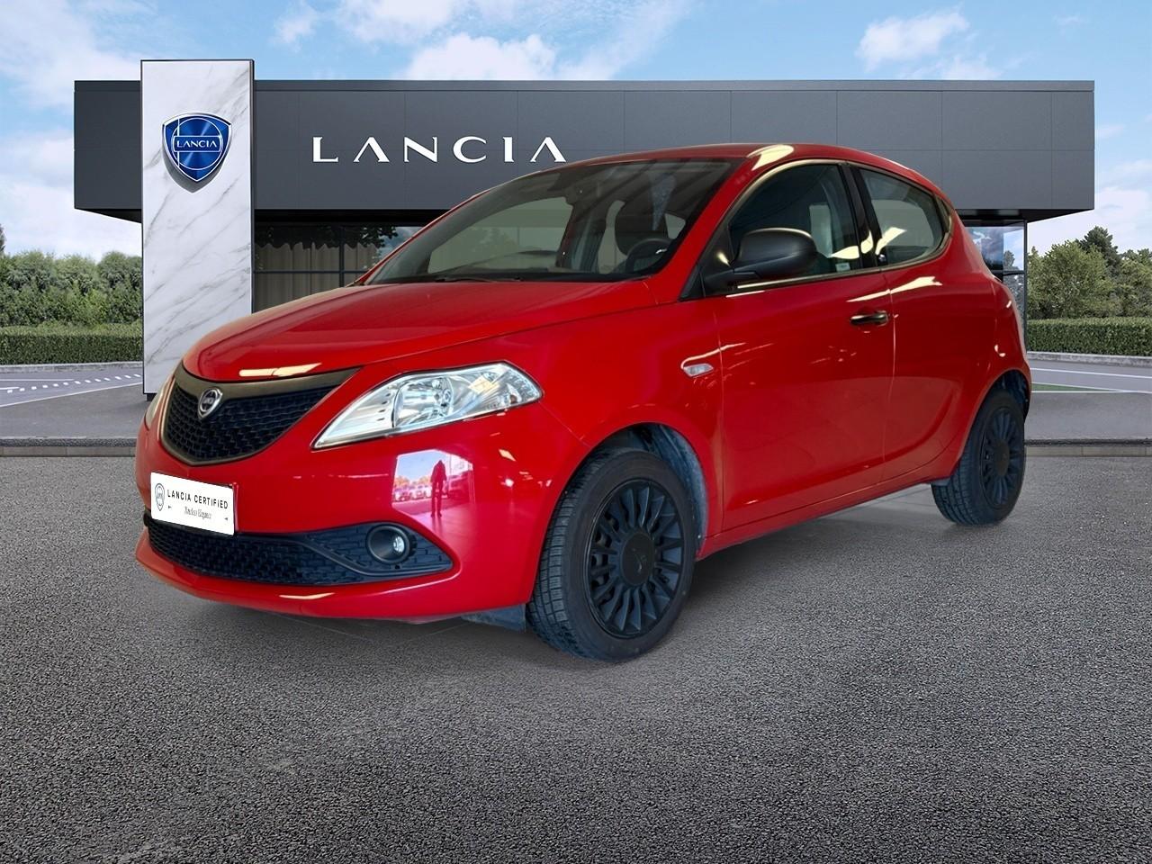 LANCIA LANCIA YPSILON Usato Rosso benzina 2018