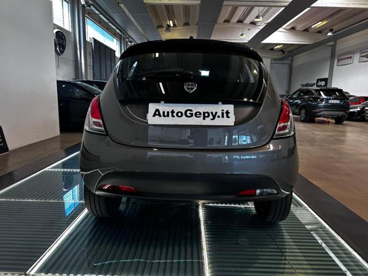 Lancia Lancia Ypsilon usata 13