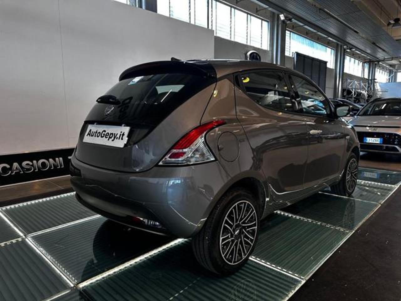 Lancia Lancia Ypsilon usata 14