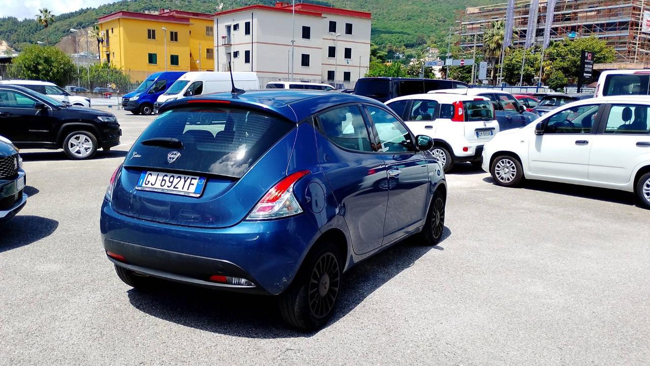 Lancia Lancia Ypsilon usata 12