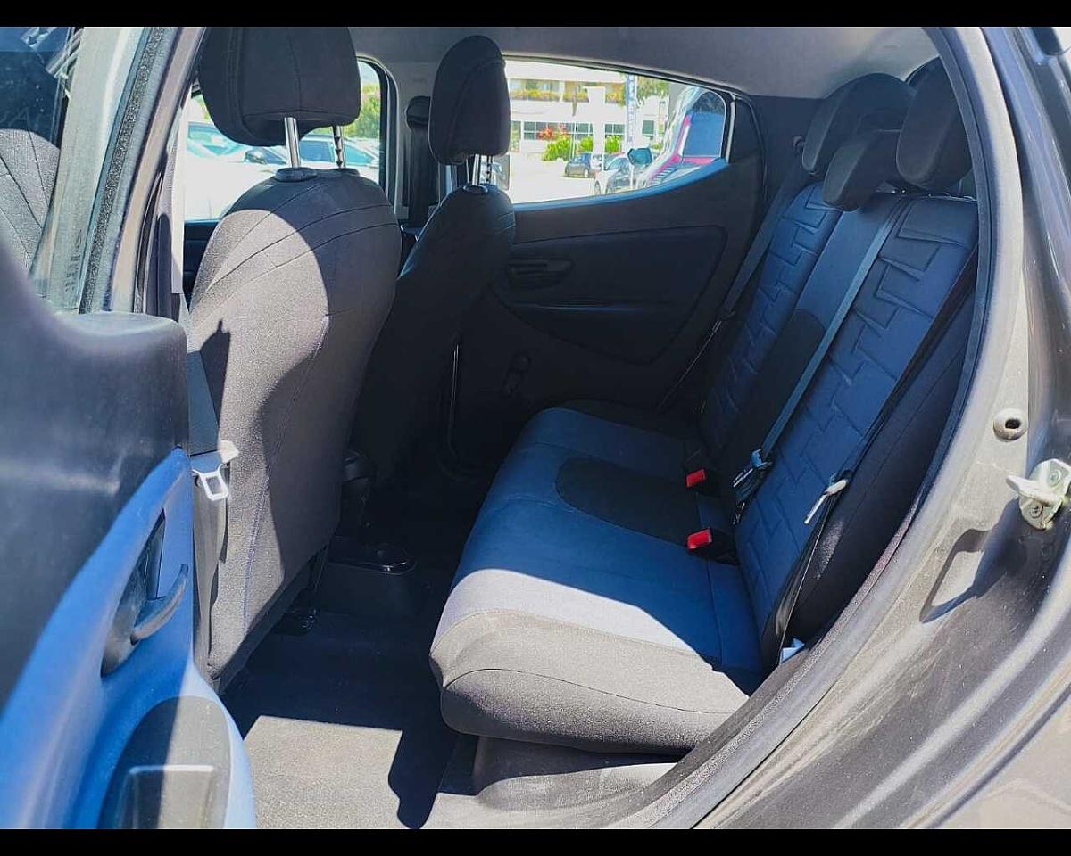 Lancia Lancia Ypsilon usata, con 6x Airbag (fontali + laterali + testa)