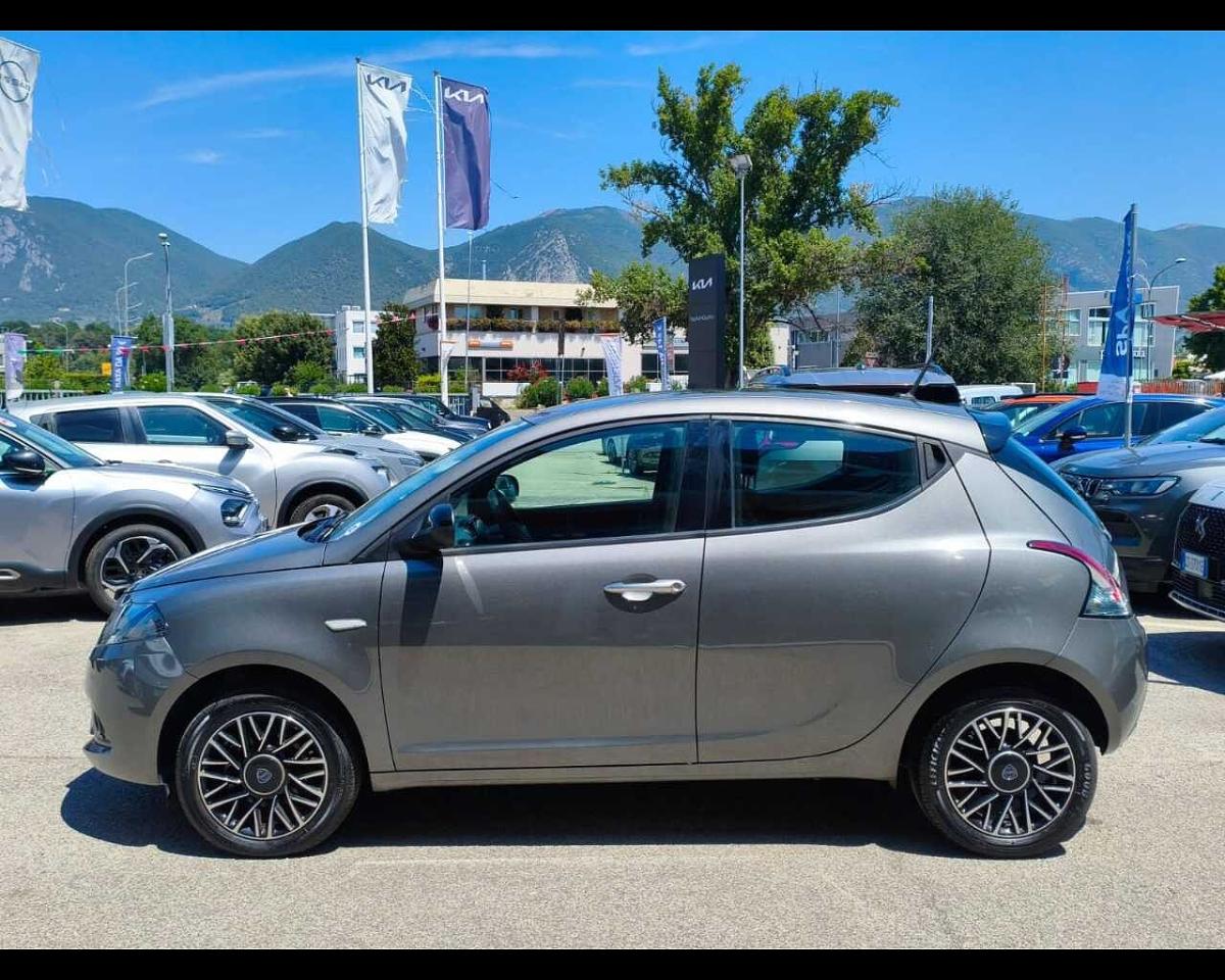 Lancia Lancia Ypsilon usata, con luci diurne a led