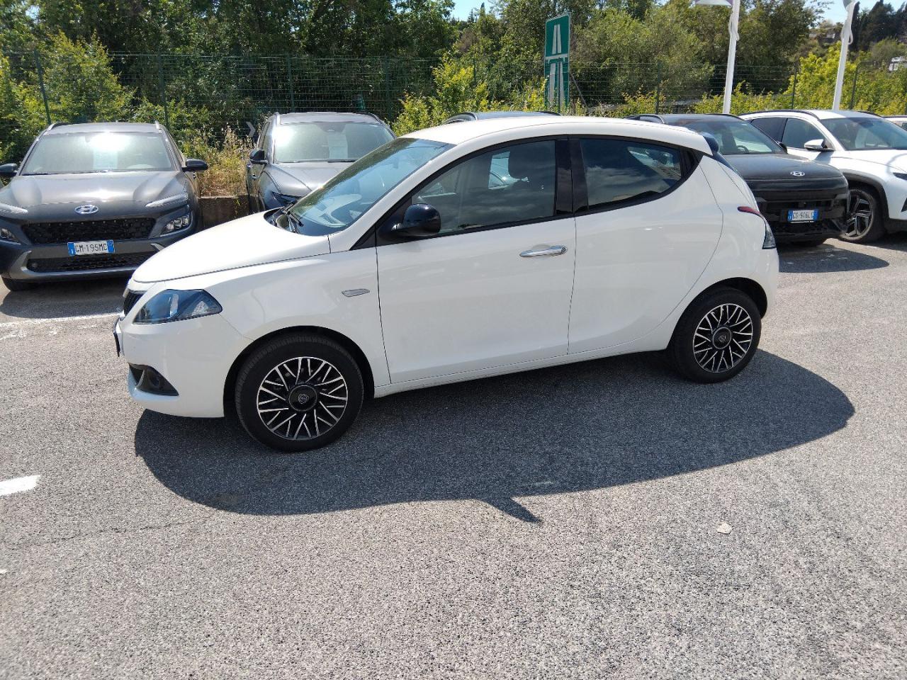 Lancia Lancia Ypsilon usata 16