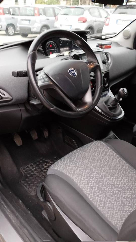 Lancia Lancia Ypsilon usata 14
