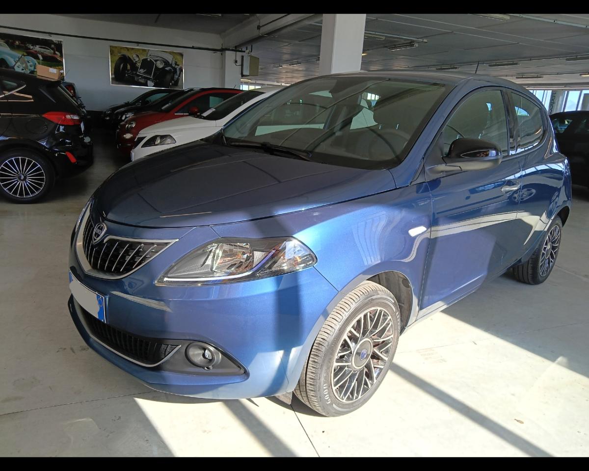 Lancia Lancia Ypsilon YPSILON III 2021 1.0 firefly hybrid Platino s and s 70cv