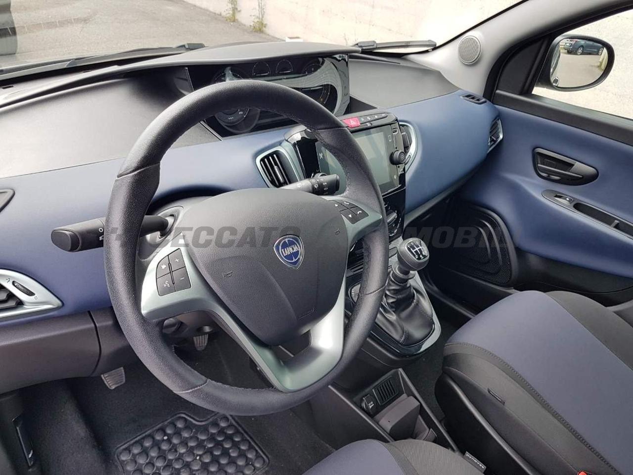 Lancia Lancia Ypsilon usata 12