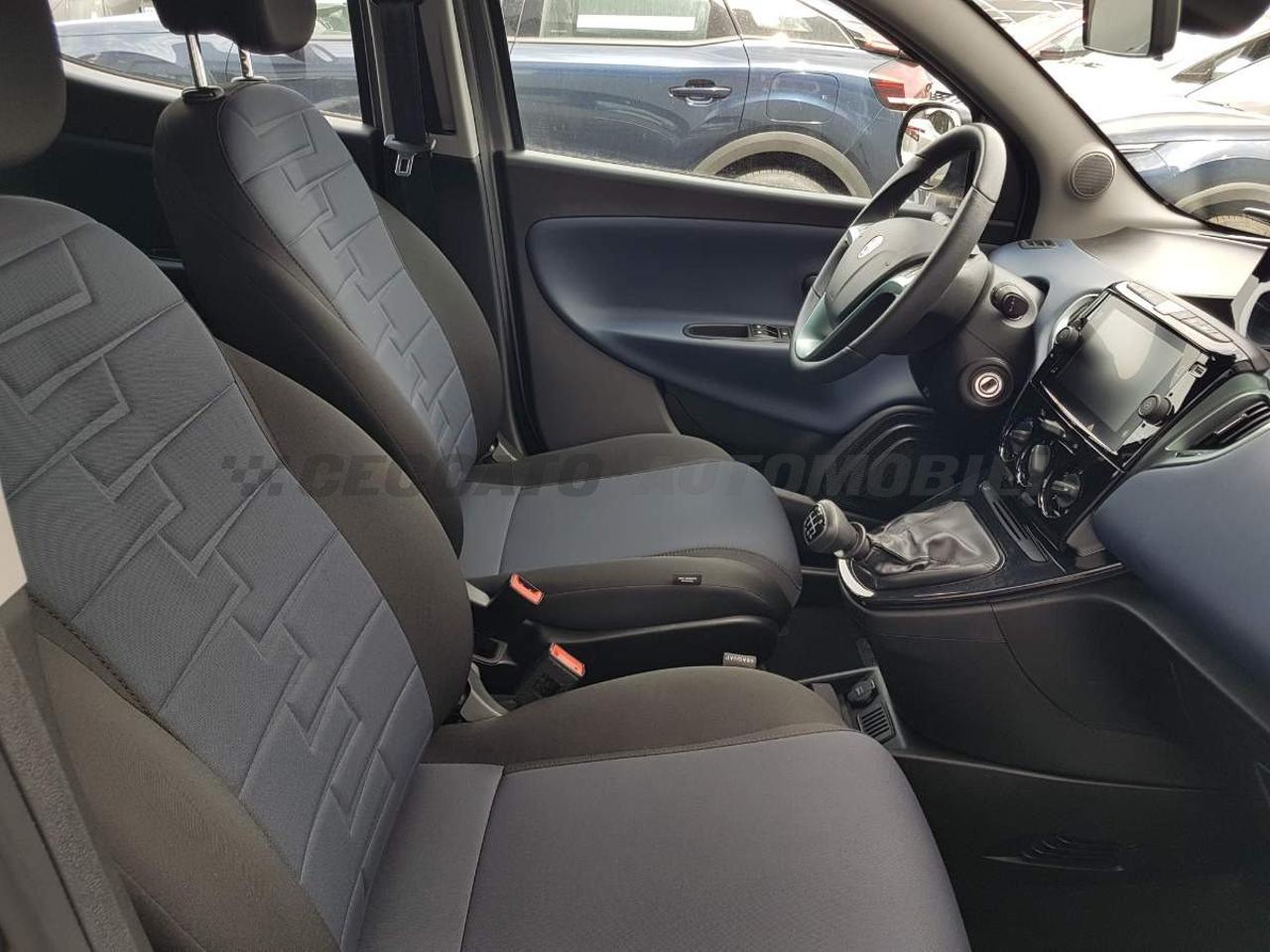 Lancia Lancia Ypsilon usata 16