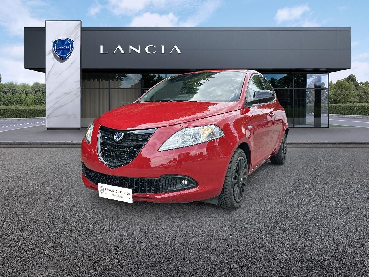 LANCIA LANCIA YPSILON Usato Rosso GPL 2015