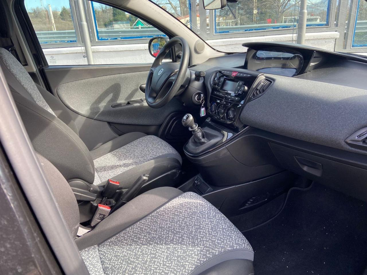 Lancia Lancia Ypsilon usata 9
