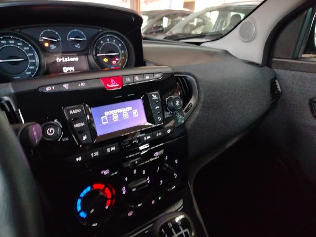 Lancia Lancia Ypsilon usata 9