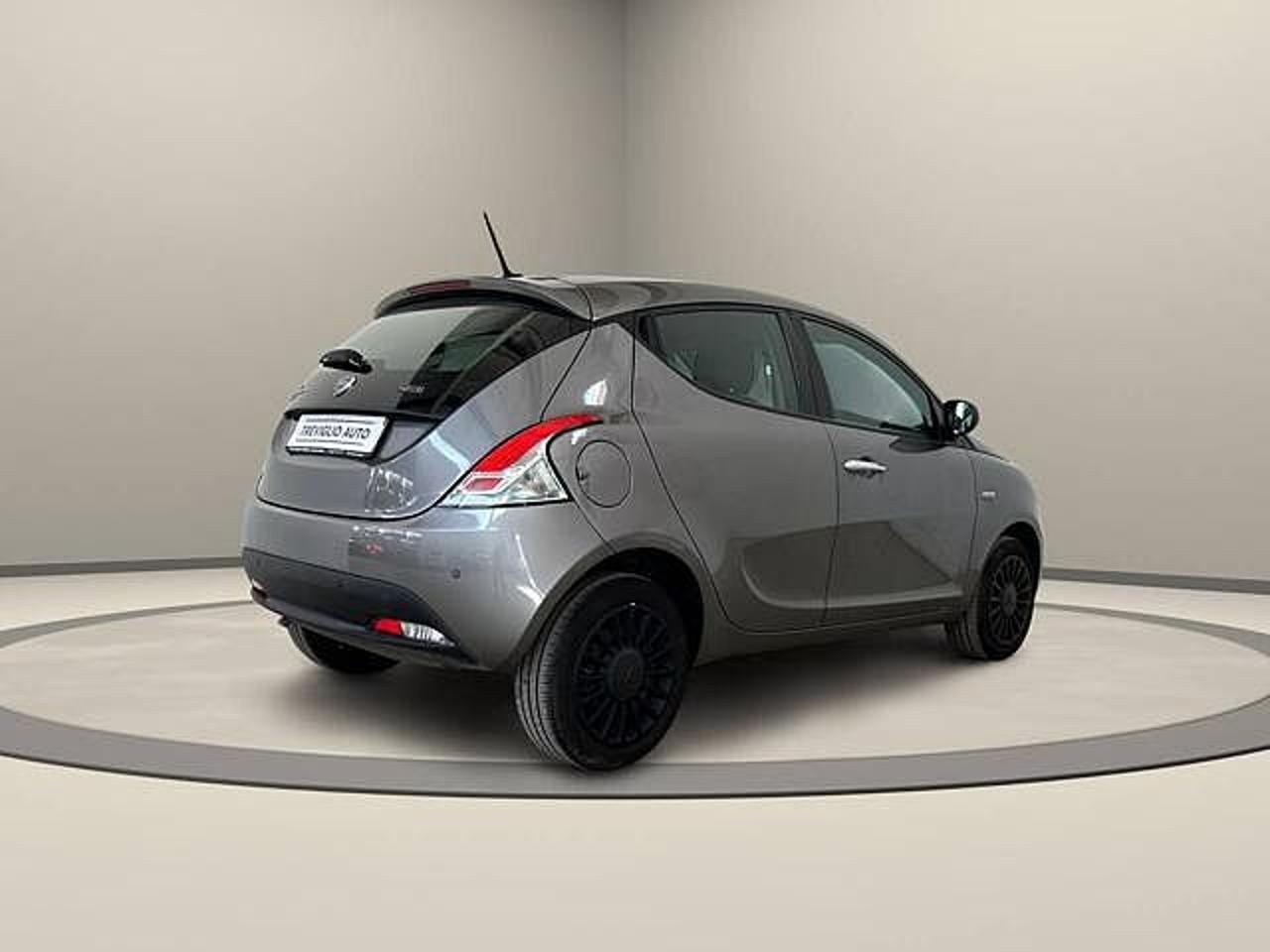 Lancia Lancia Ypsilon usata 25