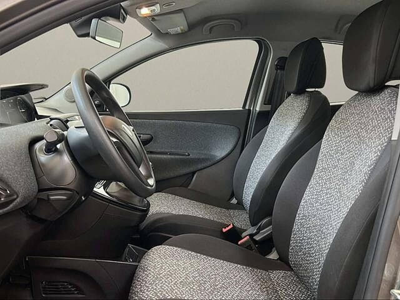 Lancia Lancia Ypsilon usata 28