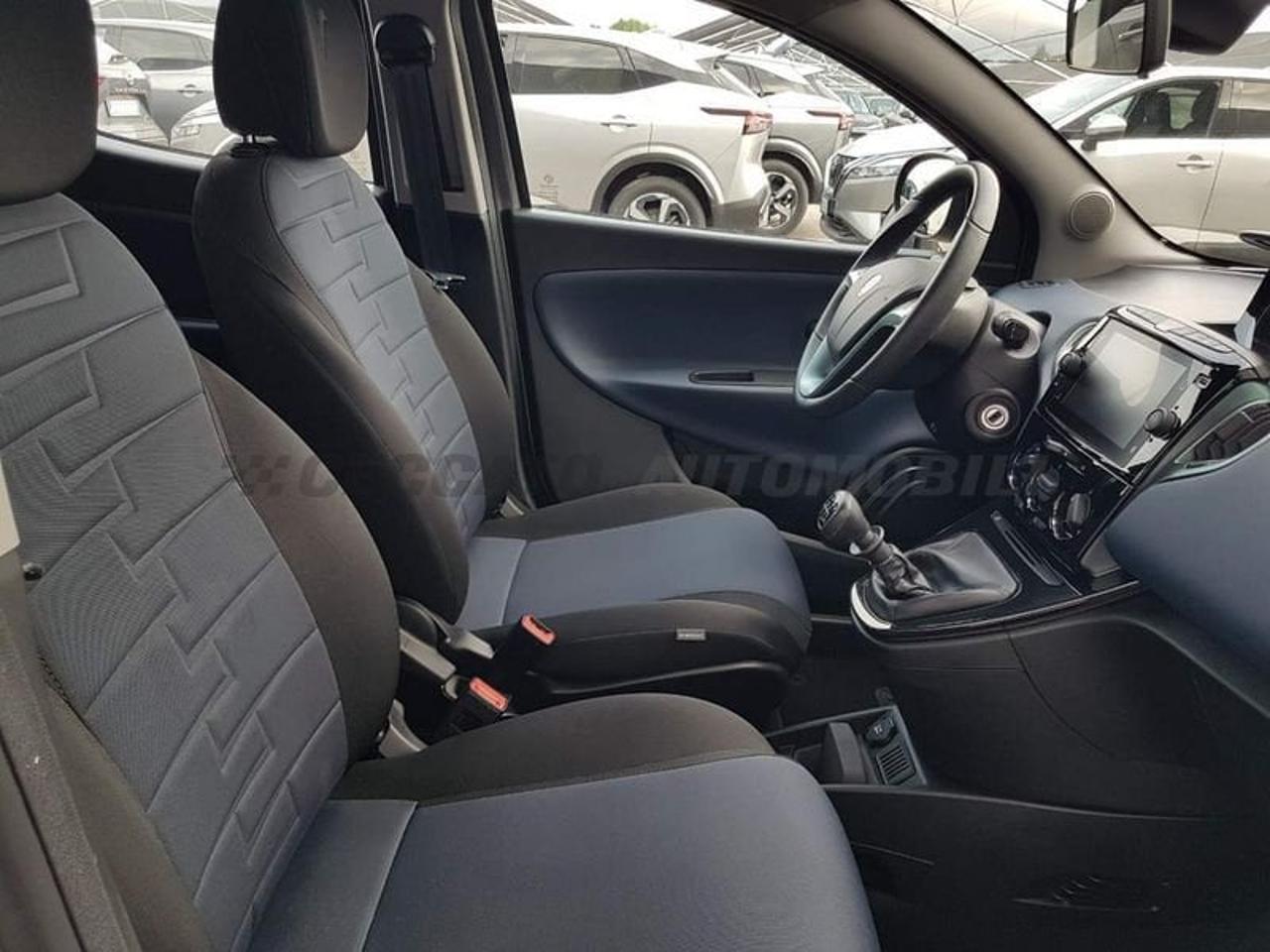 Lancia Lancia Ypsilon usata 16