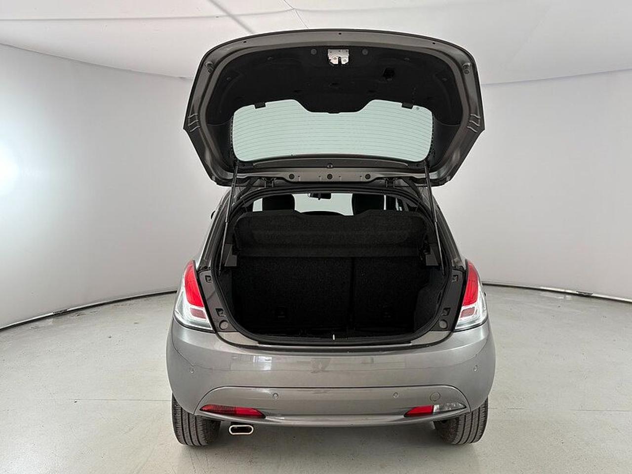 Lancia Lancia Ypsilon usata, con trazione anteriore