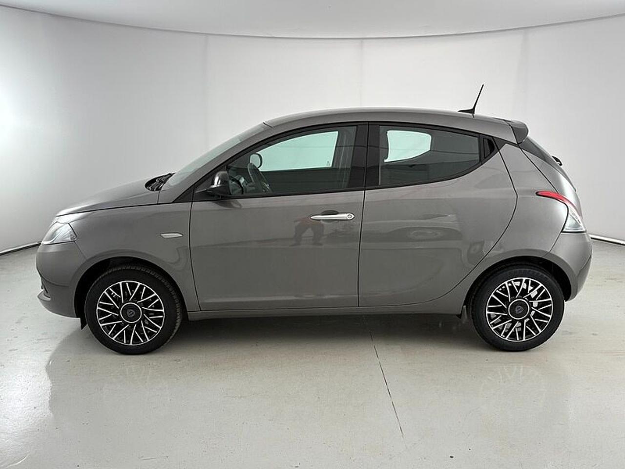 Lancia Lancia Ypsilon usata 16