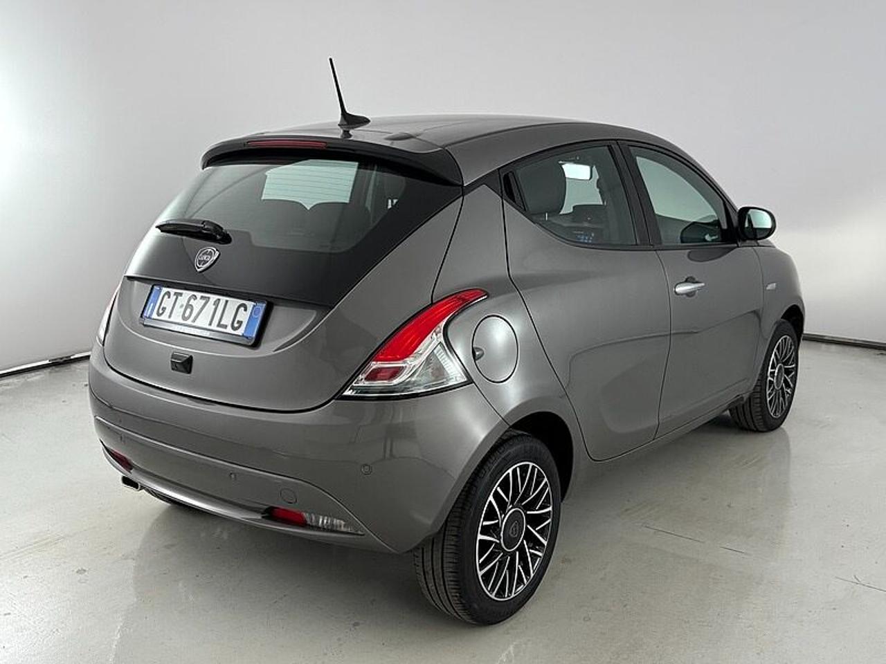 Lancia Lancia Ypsilon usata 21