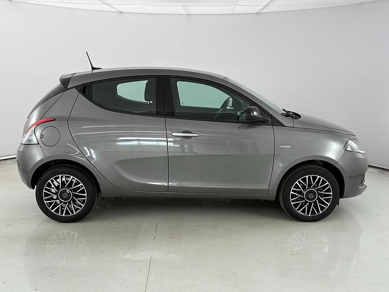 Lancia Lancia Ypsilon usata 22