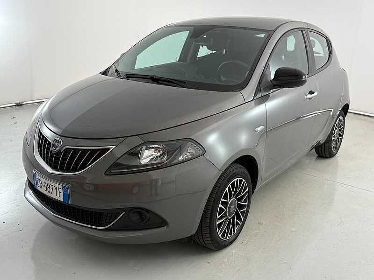 Lancia Lancia Ypsilon YPSILON 1.0 firefly hybrid Platino s&s 70cv