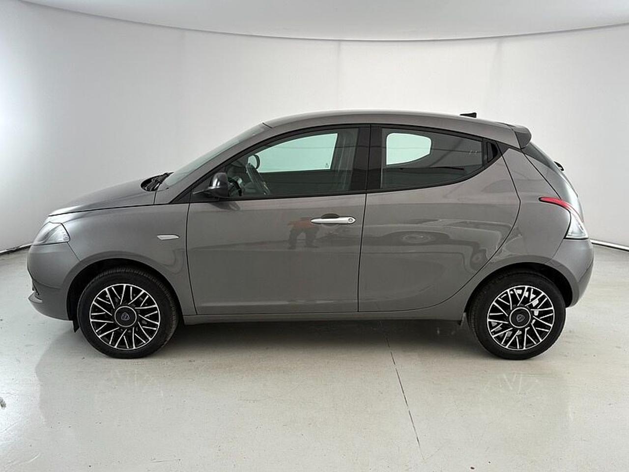 Lancia Lancia Ypsilon usata 16