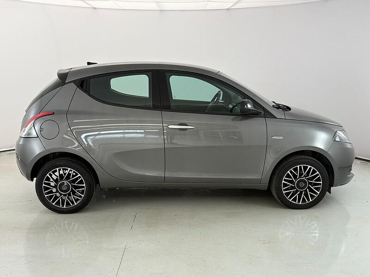 Lancia Lancia Ypsilon usata 22