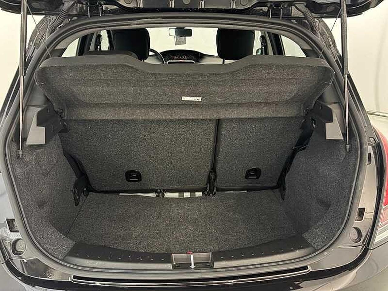 Lancia Lancia Ypsilon usata, con 6 marce