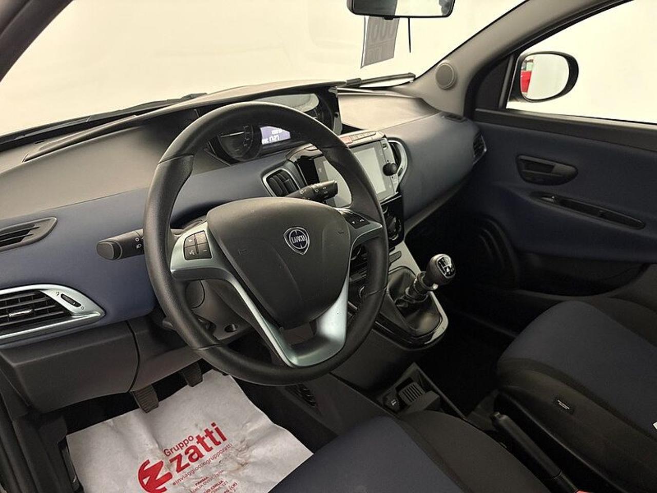 Lancia Lancia Ypsilon usata 17